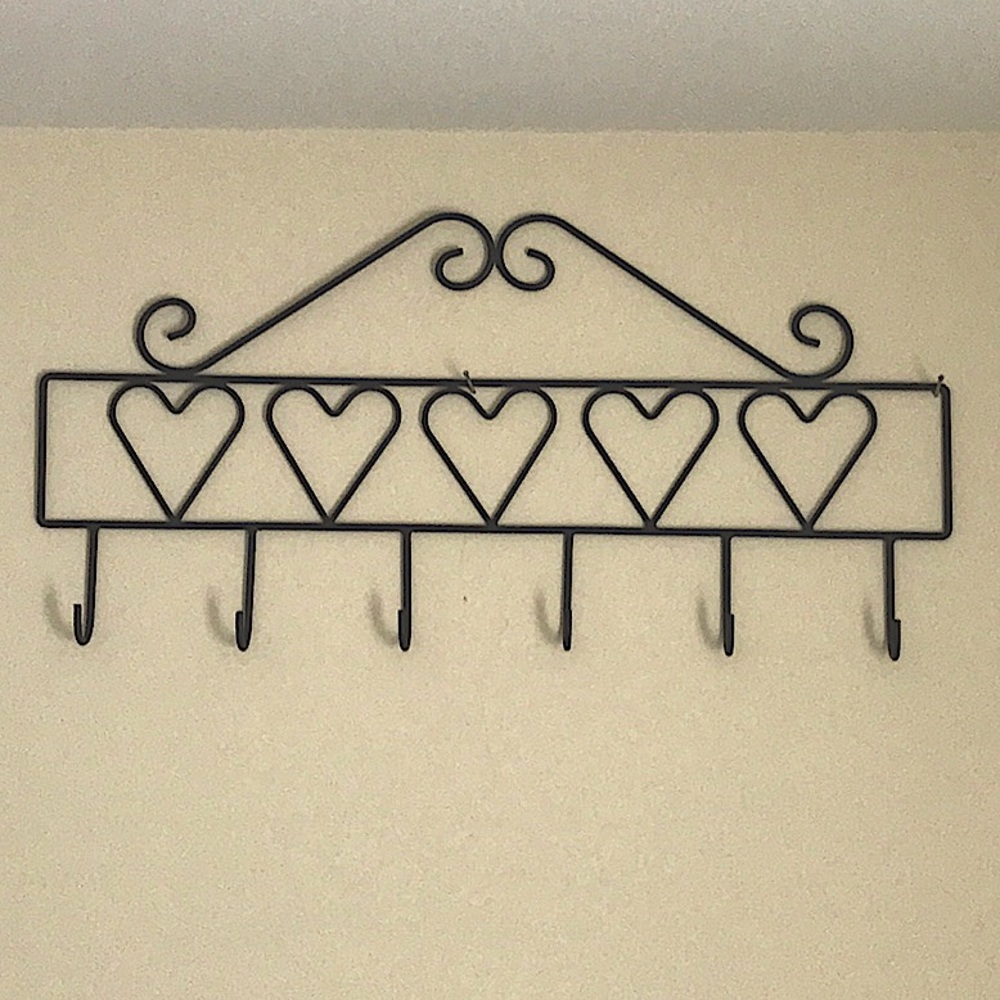 Amish Genuine Artisan Real Wrought Iron Heart Coat Hanger